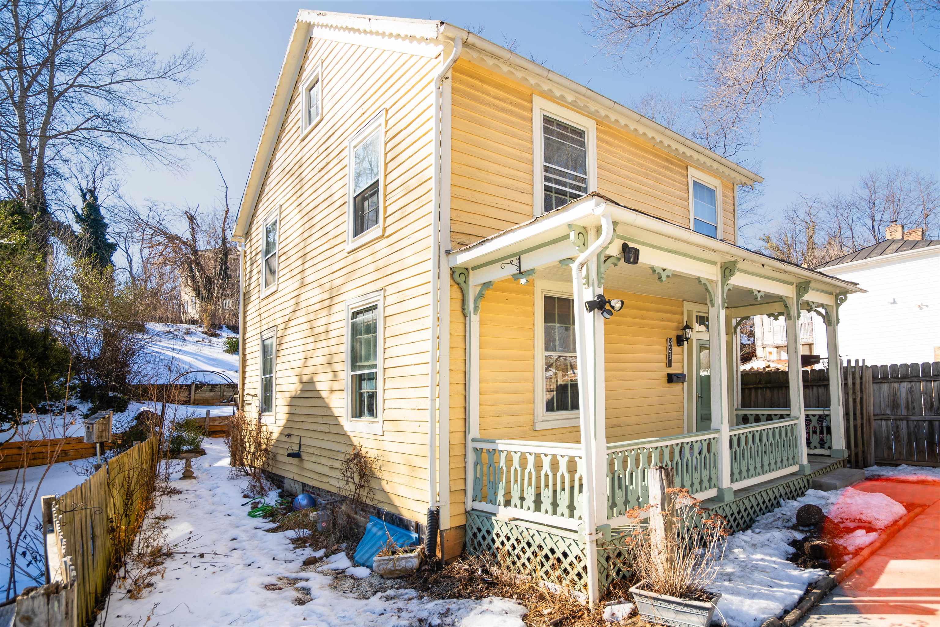 324 GREEN ST, STAUNTON, Virginia 24401, 2 Bedrooms Bedrooms, ,1 BathroomBathrooms,Residential,324 GREEN ST,673246 MLS # 673246