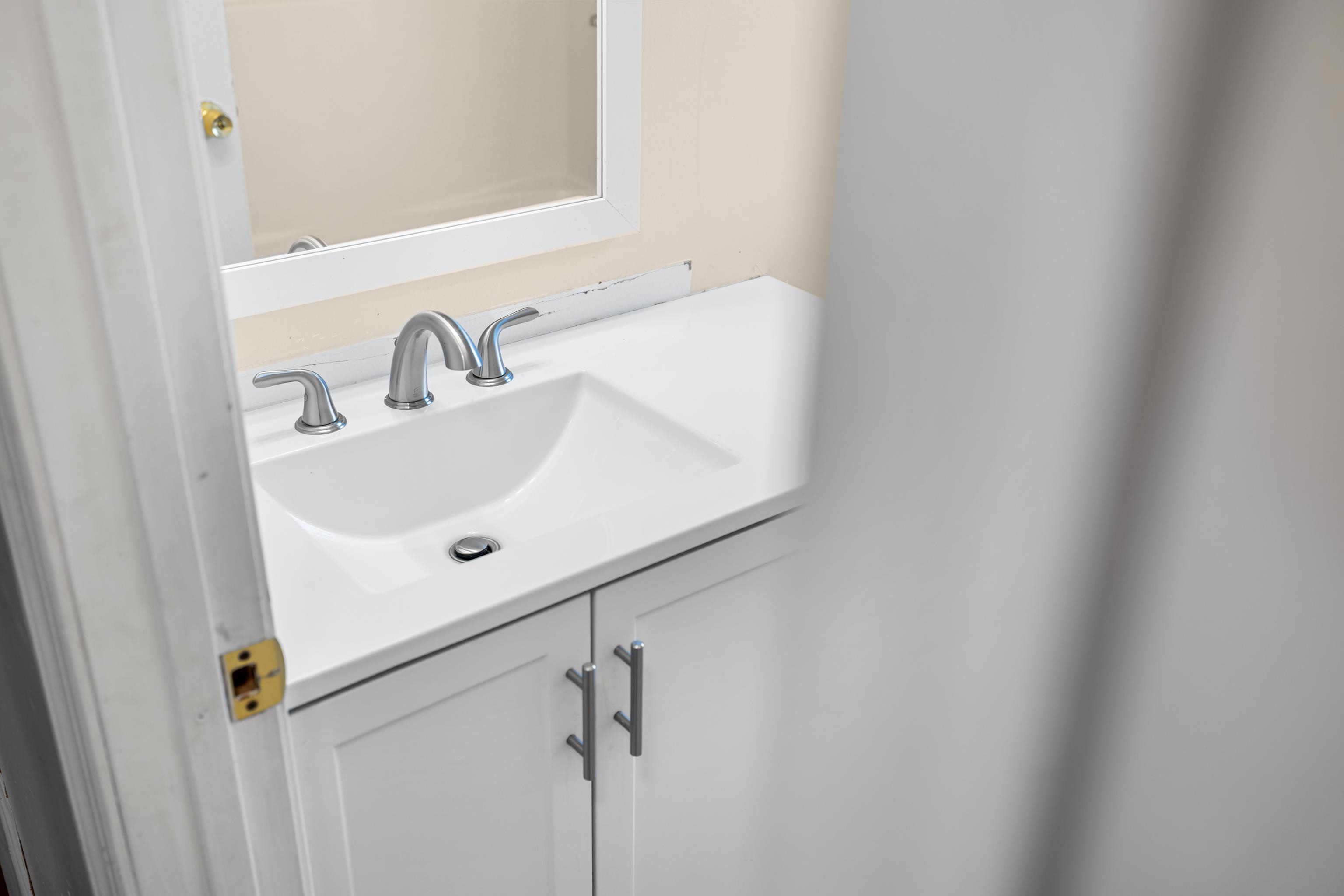 525 EAST SIDE HWY, WAYNESBORO, Virginia 22980, 2 Bedrooms Bedrooms, ,1 BathroomBathrooms,Residential,525 EAST SIDE HWY,673403 MLS # 673403