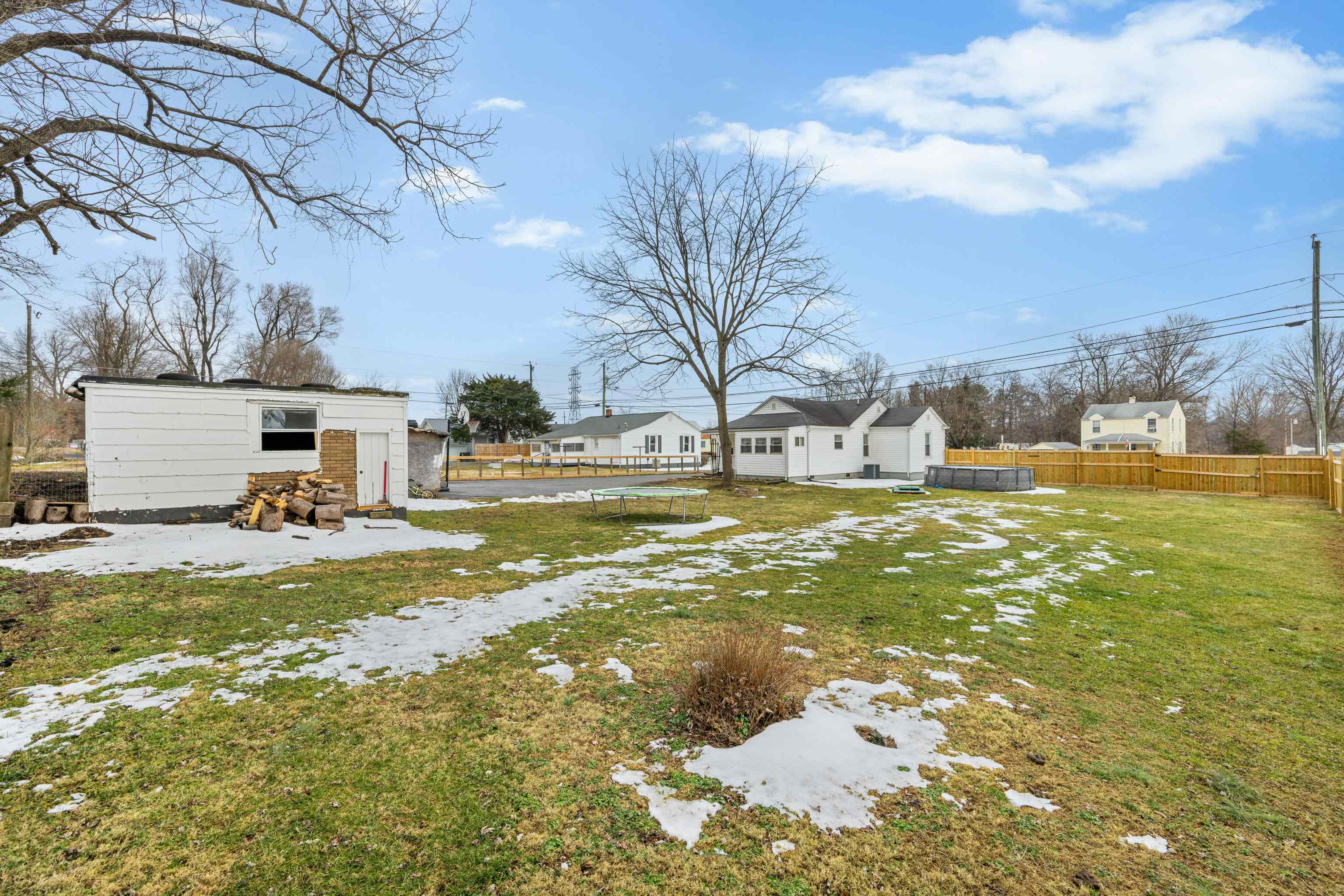 525 EAST SIDE HWY, WAYNESBORO, Virginia 22980, 2 Bedrooms Bedrooms, ,1 BathroomBathrooms,Residential,525 EAST SIDE HWY,673403 MLS # 673403