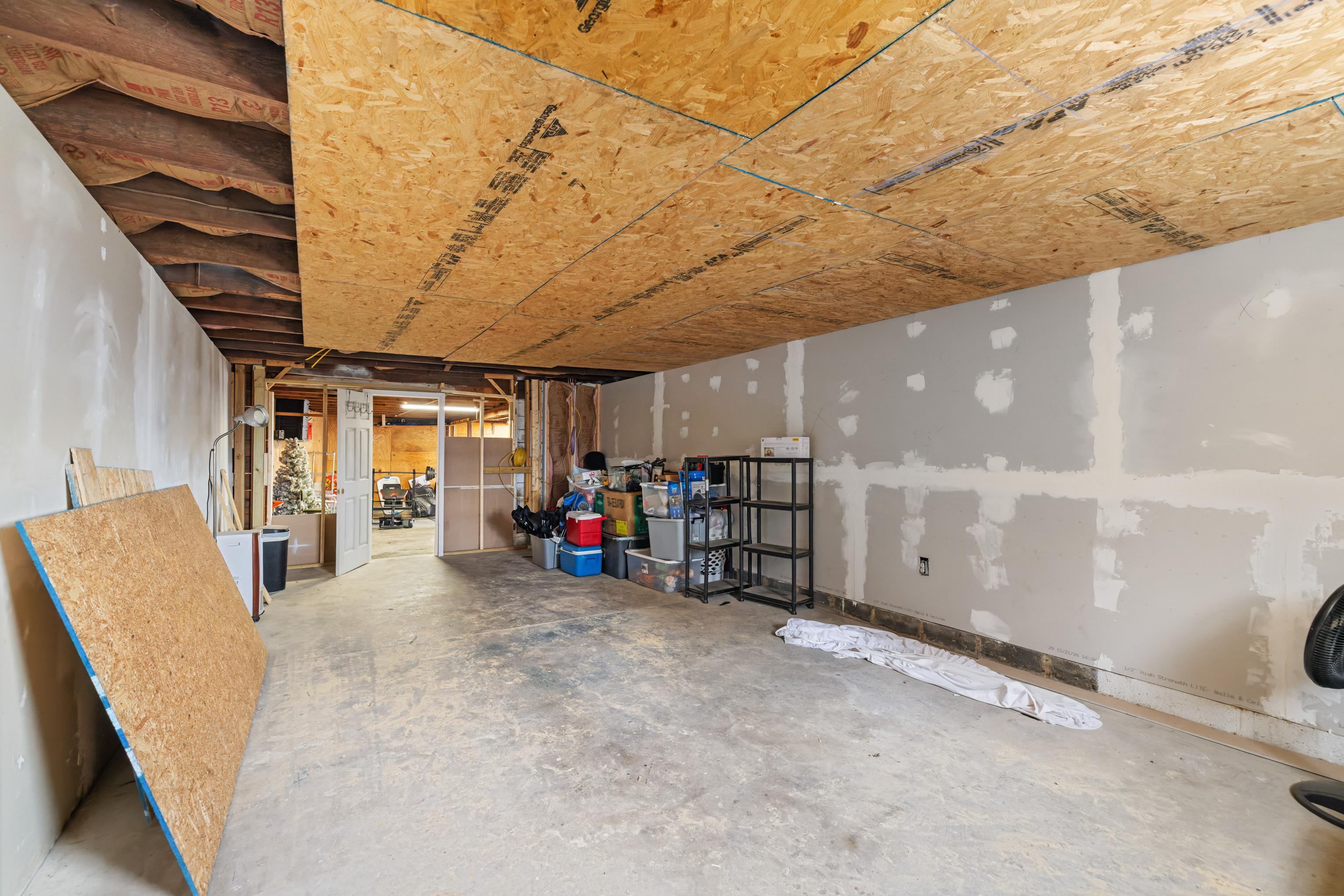 525 EAST SIDE HWY, WAYNESBORO, Virginia 22980, 2 Bedrooms Bedrooms, ,1 BathroomBathrooms,Residential,525 EAST SIDE HWY,673403 MLS # 673403