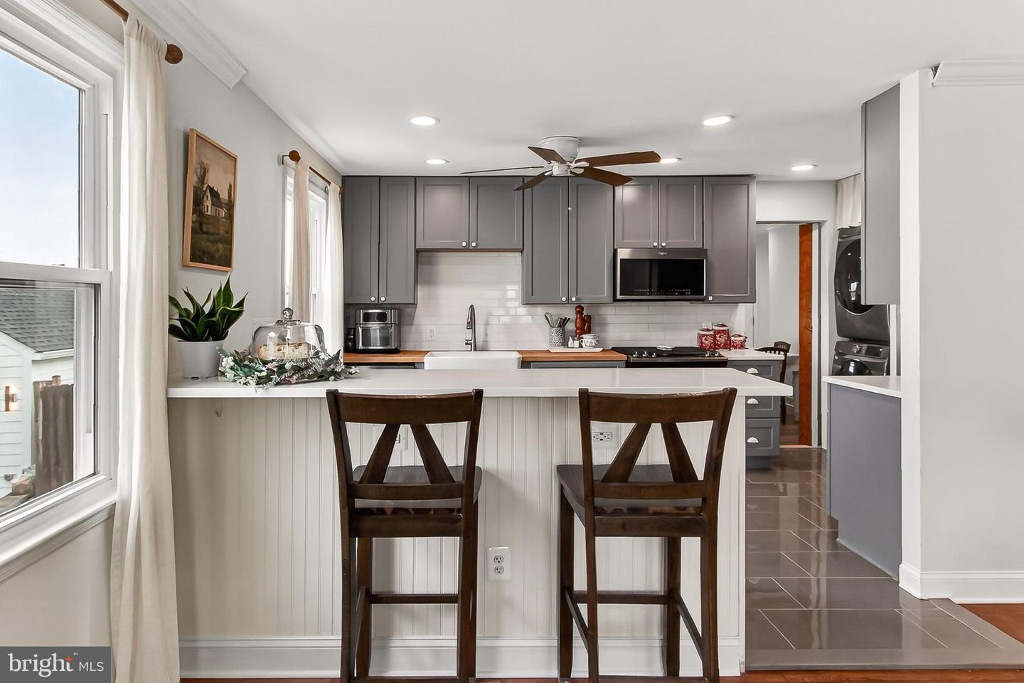 3121 WESTLEY RD, FALLS CHURCH, Virginia 22042, 4 Bedrooms Bedrooms, ,2 BathroomsBathrooms,Residential,For sale,3121 WESTLEY RD,VAFX2294296 MLS # VAFX2294296