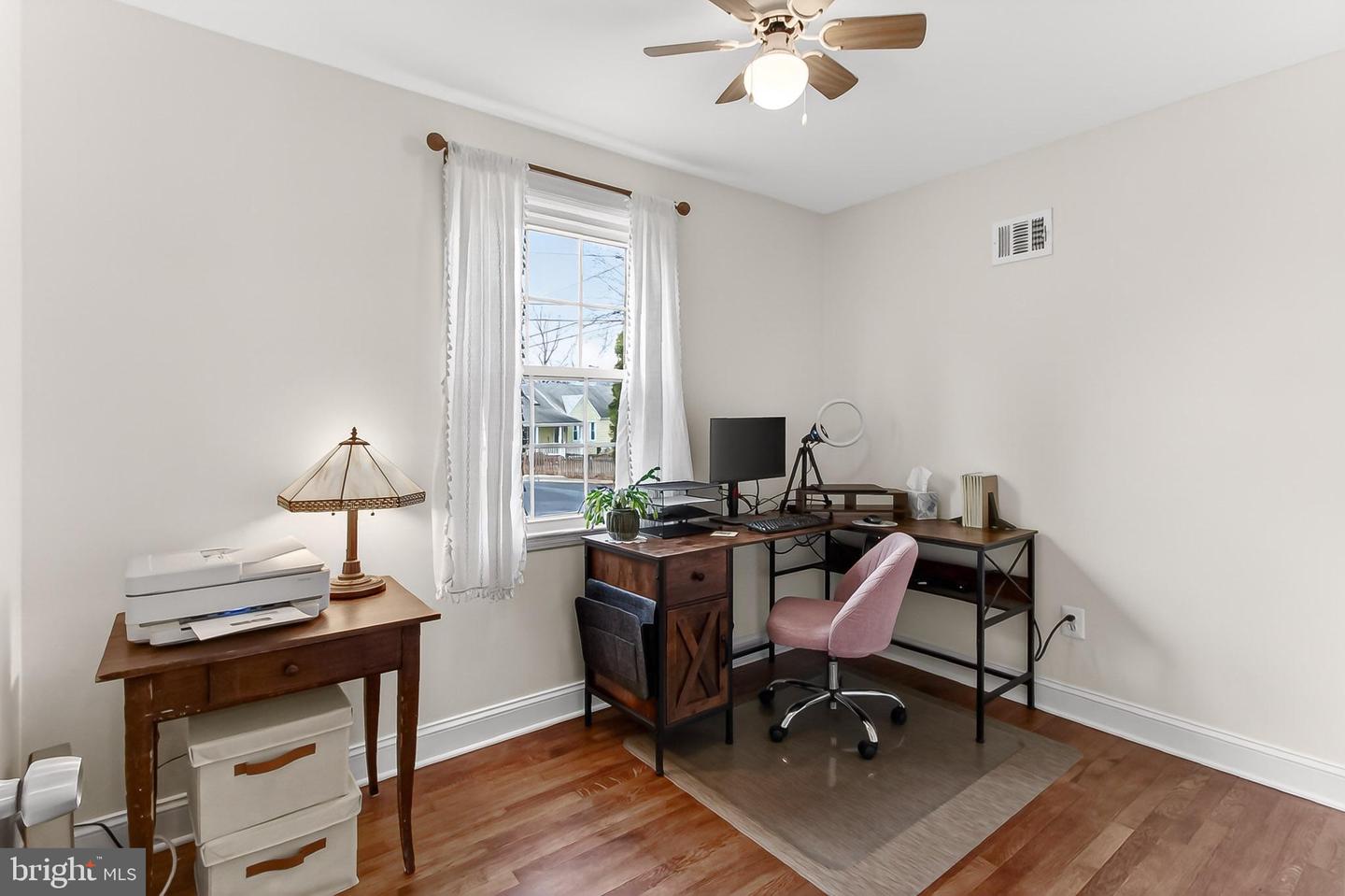 3121 WESTLEY RD, FALLS CHURCH, Virginia 22042, 4 Bedrooms Bedrooms, ,2 BathroomsBathrooms,Residential,For sale,3121 WESTLEY RD,VAFX2294296 MLS # VAFX2294296