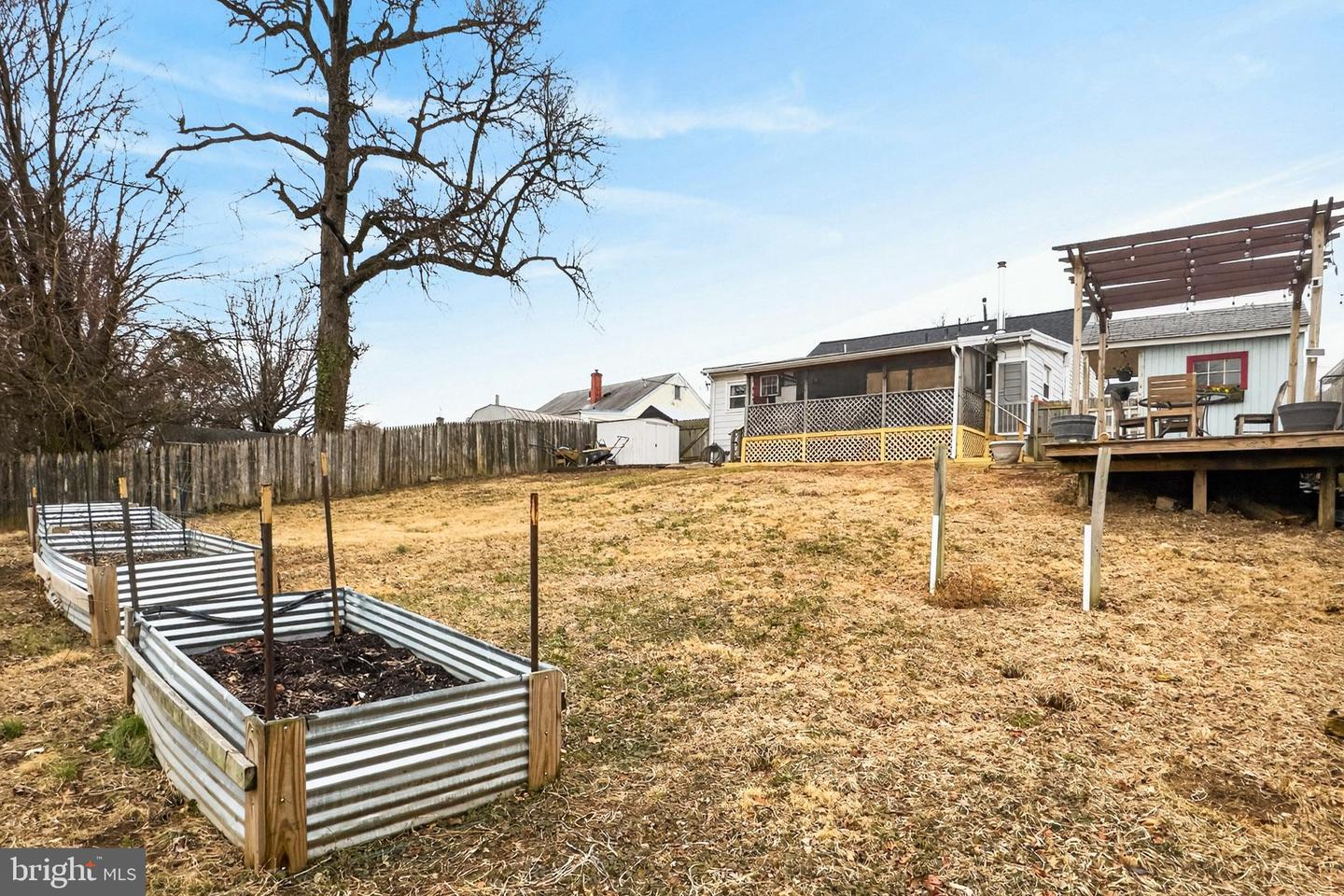 3121 WESTLEY RD, FALLS CHURCH, Virginia 22042, 4 Bedrooms Bedrooms, ,2 BathroomsBathrooms,Residential,For sale,3121 WESTLEY RD,VAFX2294296 MLS # VAFX2294296