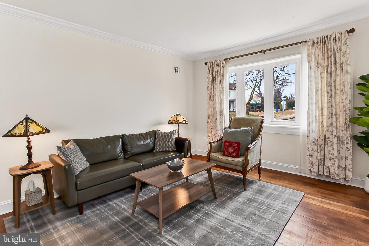 3121 WESTLEY RD, FALLS CHURCH, Virginia 22042, 4 Bedrooms Bedrooms, ,2 BathroomsBathrooms,Residential,For sale,3121 WESTLEY RD,VAFX2294296 MLS # VAFX2294296