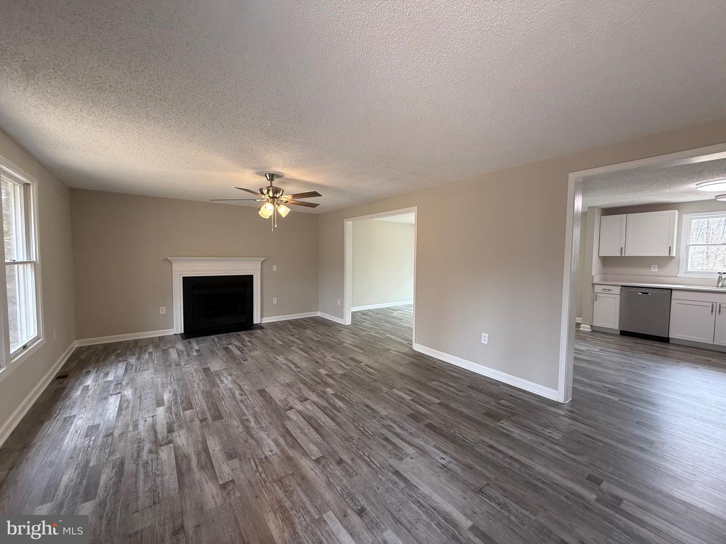 4313 SHEPHERDS RD, PARTLOW, Virginia 22534, 3 Bedrooms Bedrooms, ,2 BathroomsBathrooms,Residential,For sale,4313 SHEPHERDS RD,VASP2039768 MLS # VASP2039768