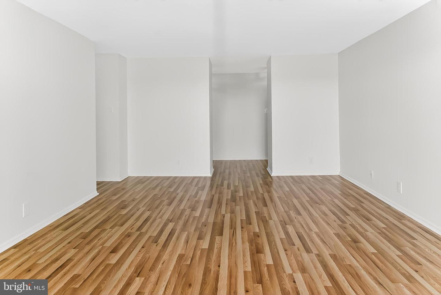 205 YOAKUM PKWY #1511, ALEXANDRIA, Virginia 22304, 3 Bedrooms Bedrooms, ,2 BathroomsBathrooms,Residential,For sale,205 YOAKUM PKWY #1511,VAAX2054828 MLS # VAAX2054828