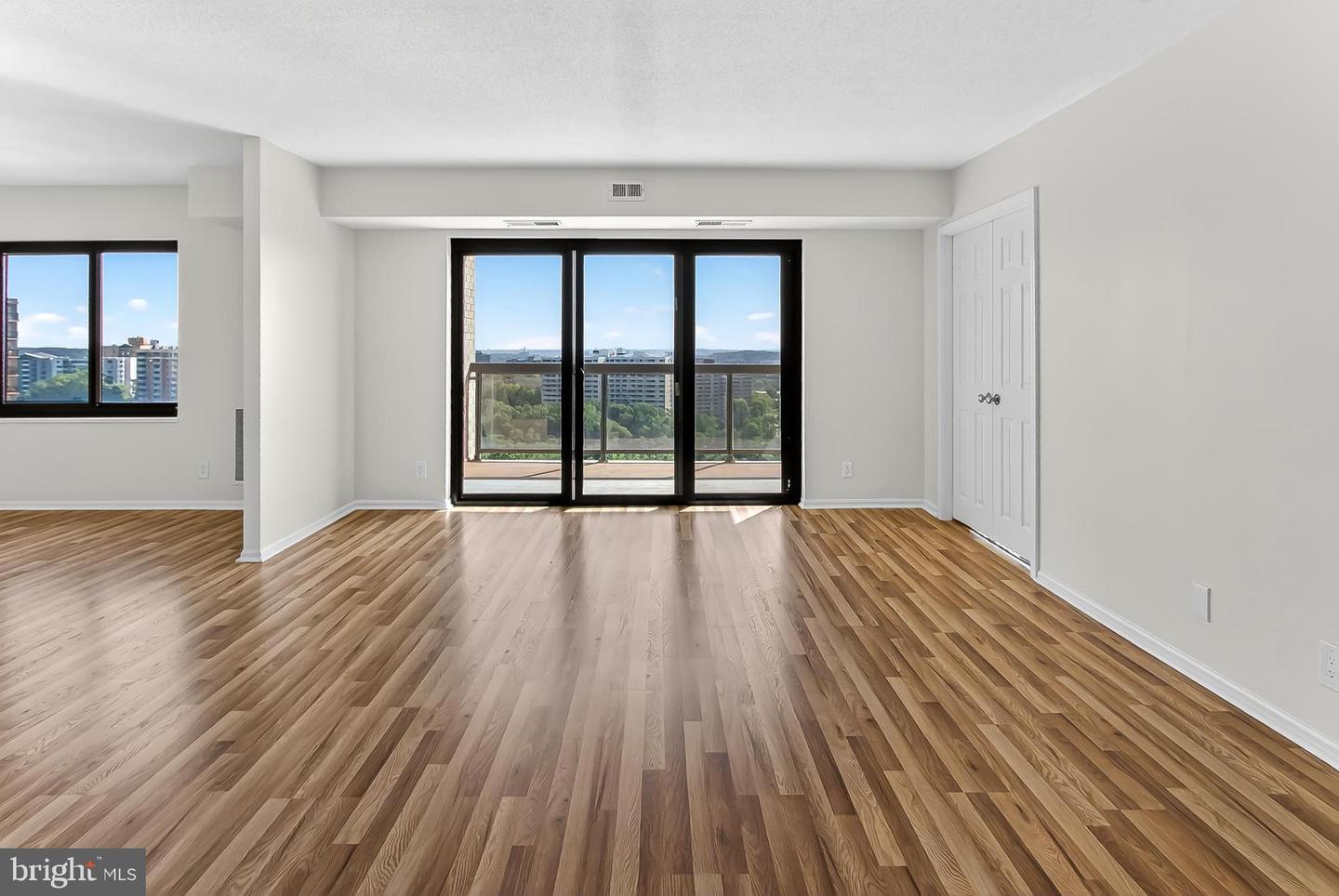 205 YOAKUM PKWY #1511, ALEXANDRIA, Virginia 22304, 3 Bedrooms Bedrooms, ,2 BathroomsBathrooms,Residential,For sale,205 YOAKUM PKWY #1511,VAAX2054828 MLS # VAAX2054828