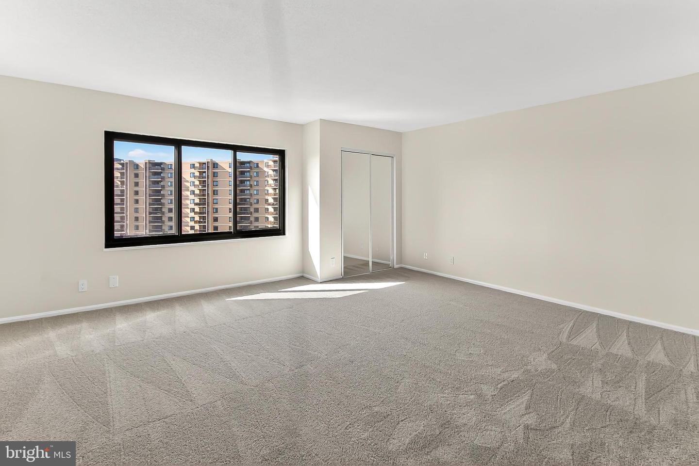 205 YOAKUM PKWY #1511, ALEXANDRIA, Virginia 22304, 3 Bedrooms Bedrooms, ,2 BathroomsBathrooms,Residential,For sale,205 YOAKUM PKWY #1511,VAAX2054828 MLS # VAAX2054828