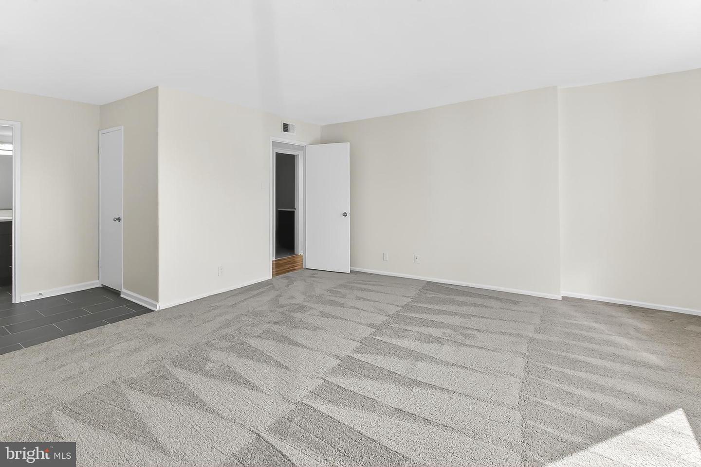 205 YOAKUM PKWY #1511, ALEXANDRIA, Virginia 22304, 3 Bedrooms Bedrooms, ,2 BathroomsBathrooms,Residential,For sale,205 YOAKUM PKWY #1511,VAAX2054828 MLS # VAAX2054828