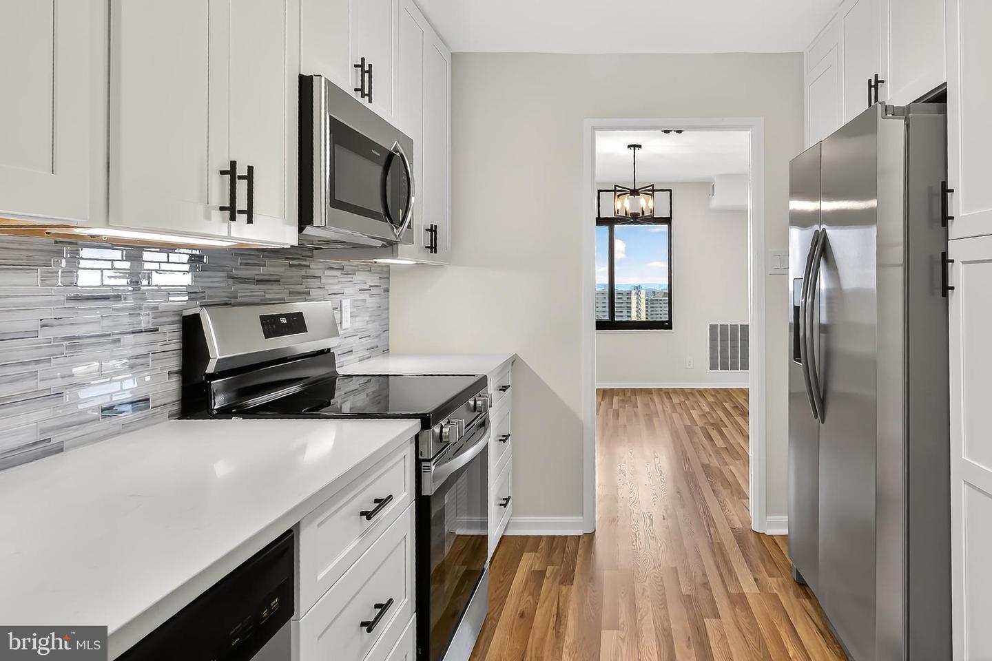 205 YOAKUM PKWY #1511, ALEXANDRIA, Virginia 22304, 3 Bedrooms Bedrooms, ,2 BathroomsBathrooms,Residential,For sale,205 YOAKUM PKWY #1511,VAAX2054828 MLS # VAAX2054828