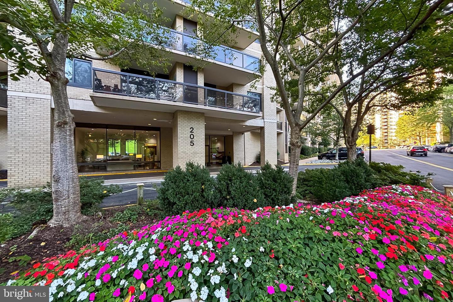 205 YOAKUM PKWY #1511, ALEXANDRIA, Virginia 22304, 3 Bedrooms Bedrooms, ,2 BathroomsBathrooms,Residential,For sale,205 YOAKUM PKWY #1511,VAAX2054828 MLS # VAAX2054828