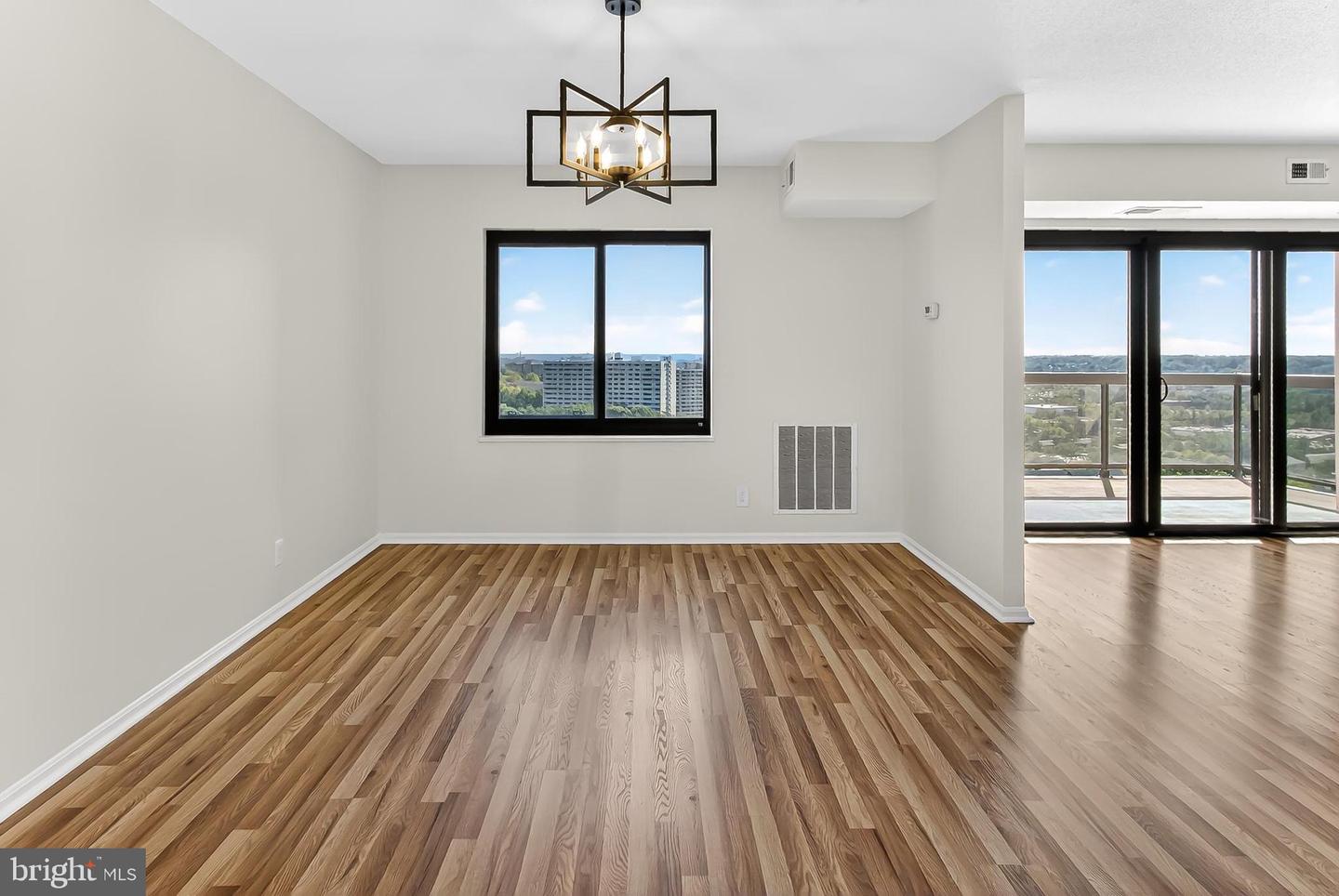 205 YOAKUM PKWY #1511, ALEXANDRIA, Virginia 22304, 3 Bedrooms Bedrooms, ,2 BathroomsBathrooms,Residential,For sale,205 YOAKUM PKWY #1511,VAAX2054828 MLS # VAAX2054828