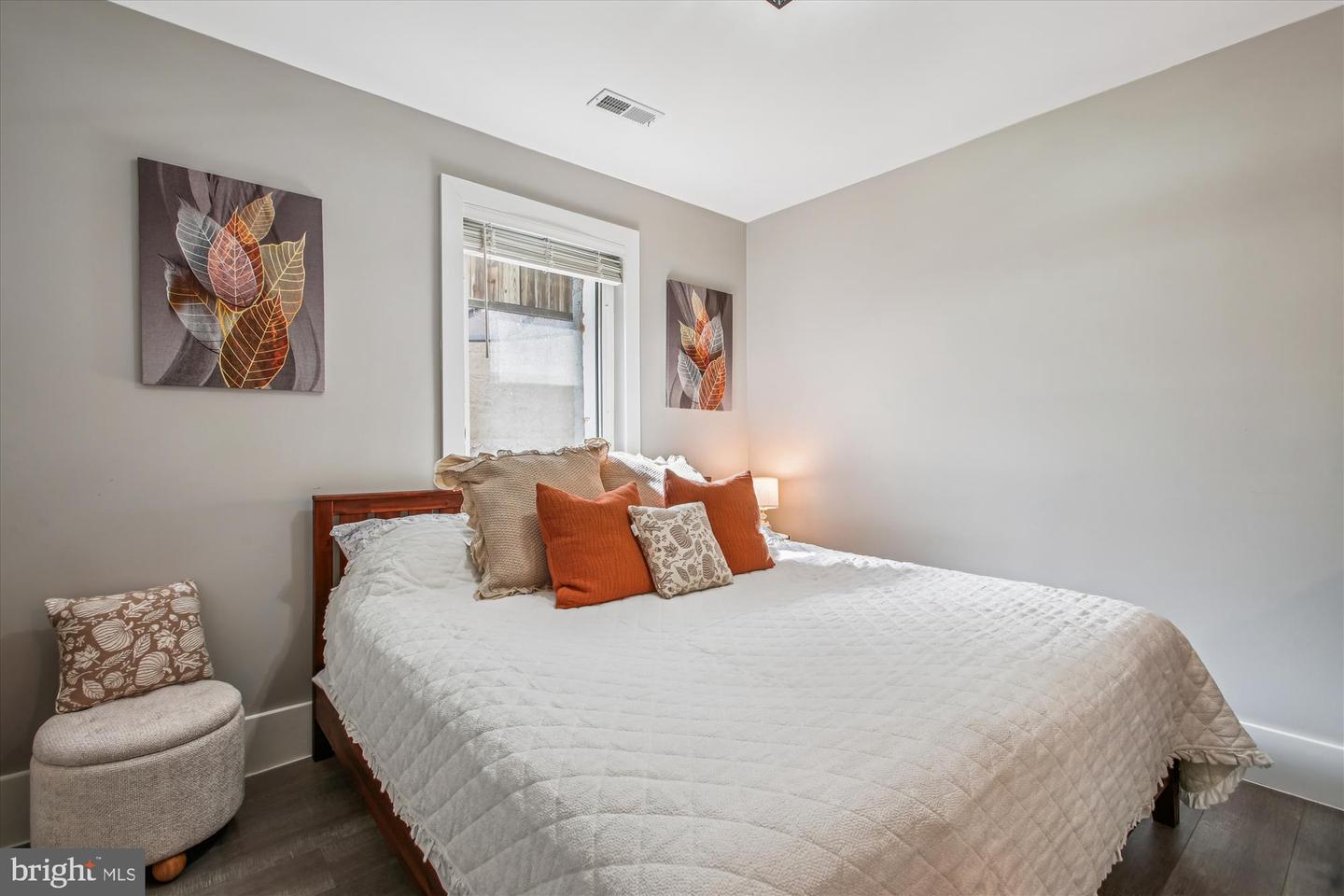4315 NEW HAMPSHIRE AVE NW #1, WASHINGTON, District Of Columbia 20011, 2 Bedrooms Bedrooms, 6 Rooms Rooms,2 BathroomsBathrooms,Residential,For sale,4315 NEW HAMPSHIRE AVE NW #1,DCDC2249130 MLS # DCDC2249130