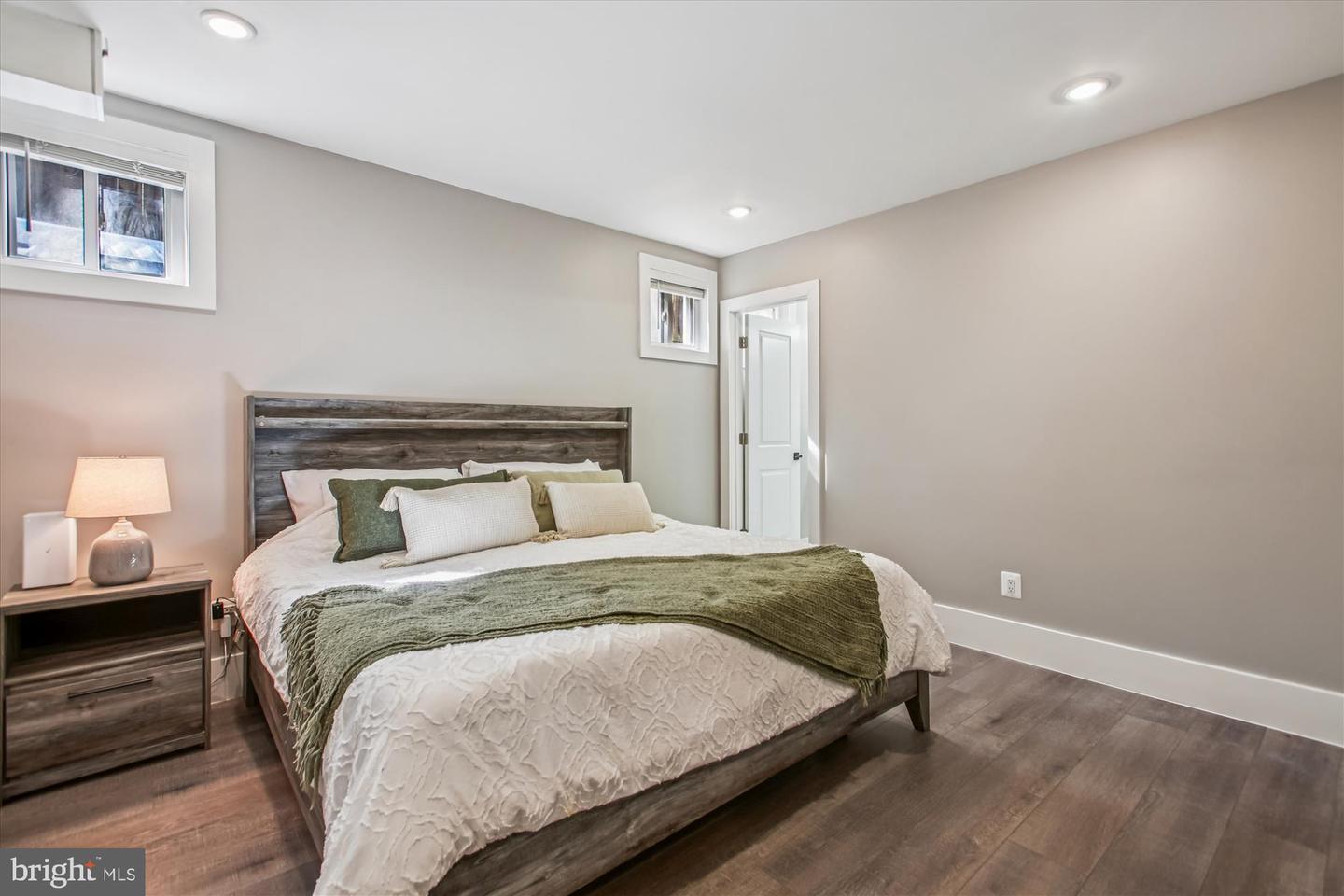 4315 NEW HAMPSHIRE AVE NW #1, WASHINGTON, District Of Columbia 20011, 2 Bedrooms Bedrooms, 6 Rooms Rooms,2 BathroomsBathrooms,Residential,For sale,4315 NEW HAMPSHIRE AVE NW #1,DCDC2249130 MLS # DCDC2249130