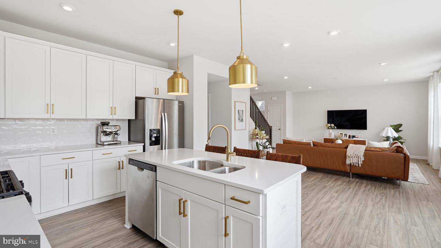 9441 DESCHAMP, MANASSAS, Virginia 20112, 5 Bedrooms Bedrooms, 6 Rooms Rooms,3 BathroomsBathrooms,Residential,For sale,9441 DESCHAMP,VAPW2113814 MLS # VAPW2113814