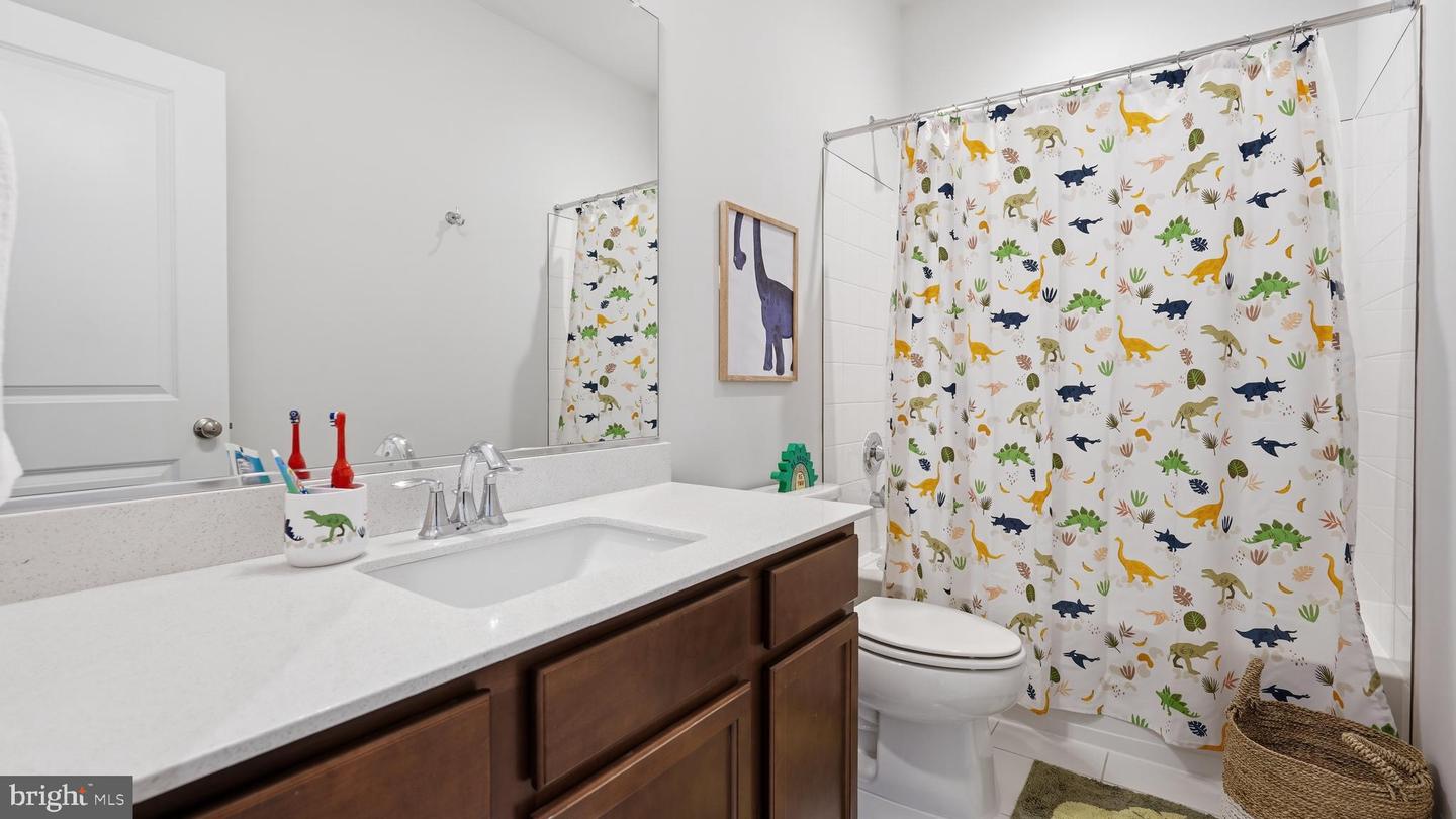 9441 DESCHAMP, MANASSAS, Virginia 20112, 5 Bedrooms Bedrooms, 6 Rooms Rooms,3 BathroomsBathrooms,Residential,For sale,9441 DESCHAMP,VAPW2113814 MLS # VAPW2113814