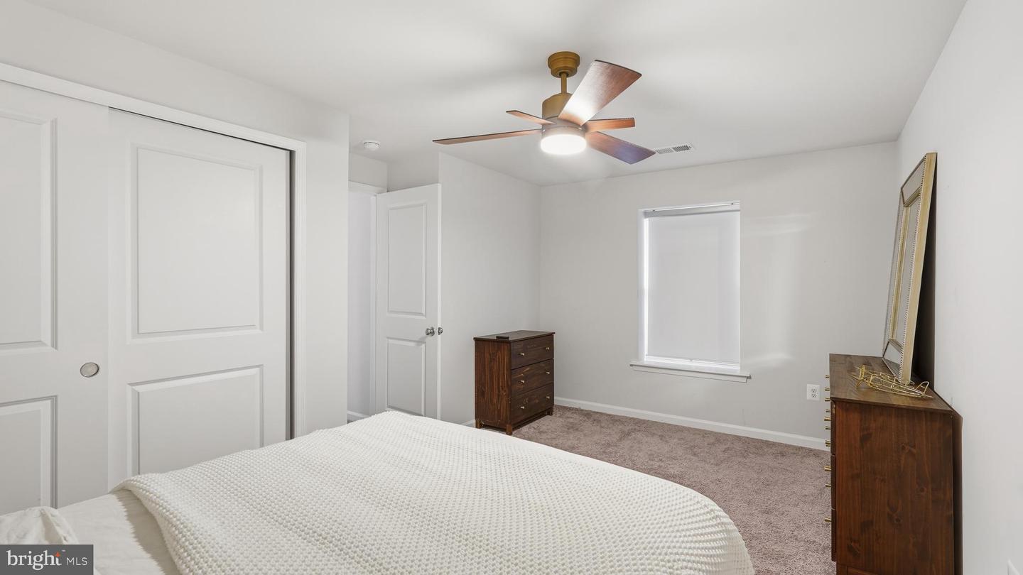 9441 DESCHAMP, MANASSAS, Virginia 20112, 5 Bedrooms Bedrooms, 6 Rooms Rooms,3 BathroomsBathrooms,Residential,For sale,9441 DESCHAMP,VAPW2113814 MLS # VAPW2113814