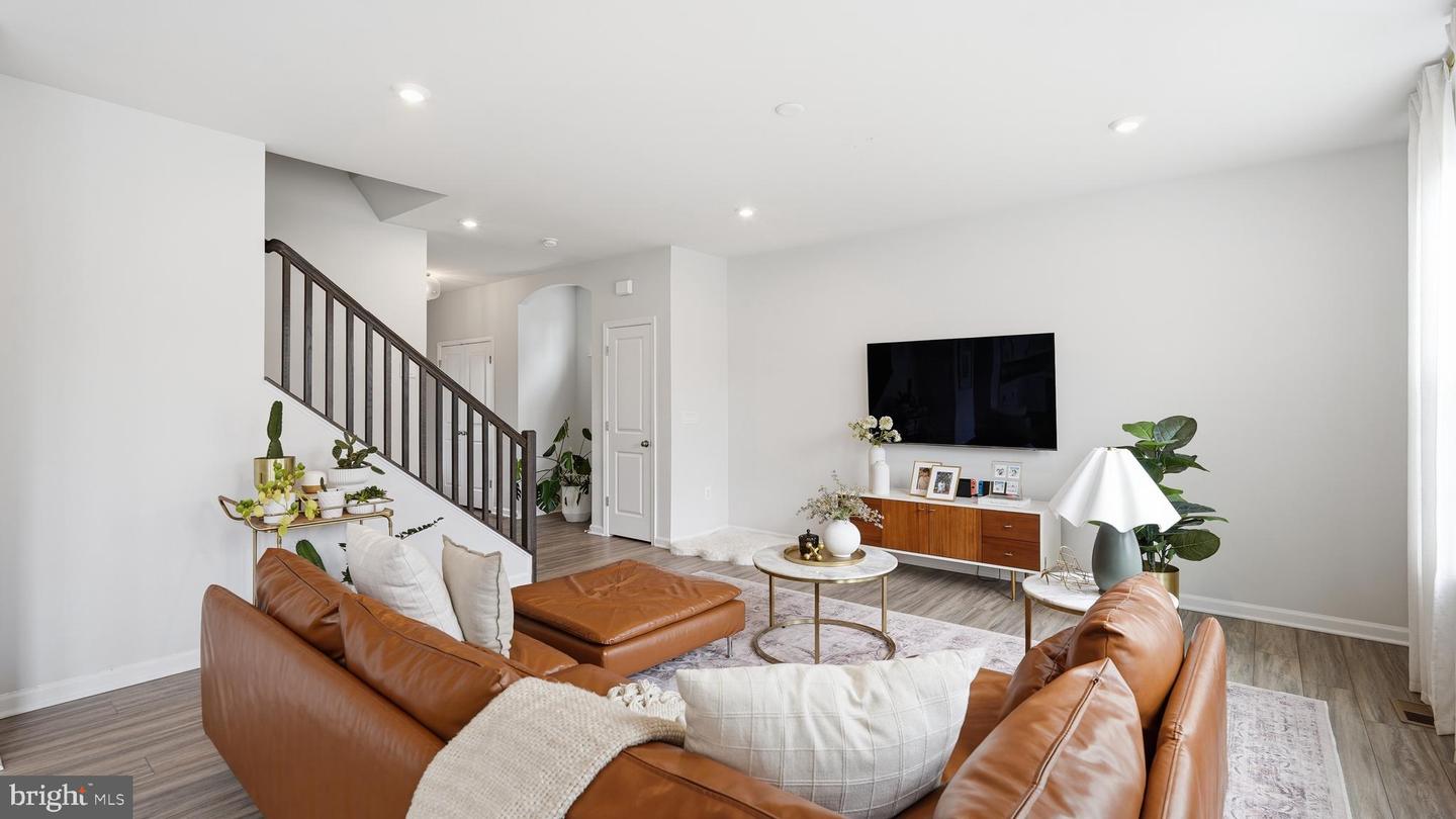 9441 DESCHAMP, MANASSAS, Virginia 20112, 5 Bedrooms Bedrooms, 6 Rooms Rooms,3 BathroomsBathrooms,Residential,For sale,9441 DESCHAMP,VAPW2113814 MLS # VAPW2113814