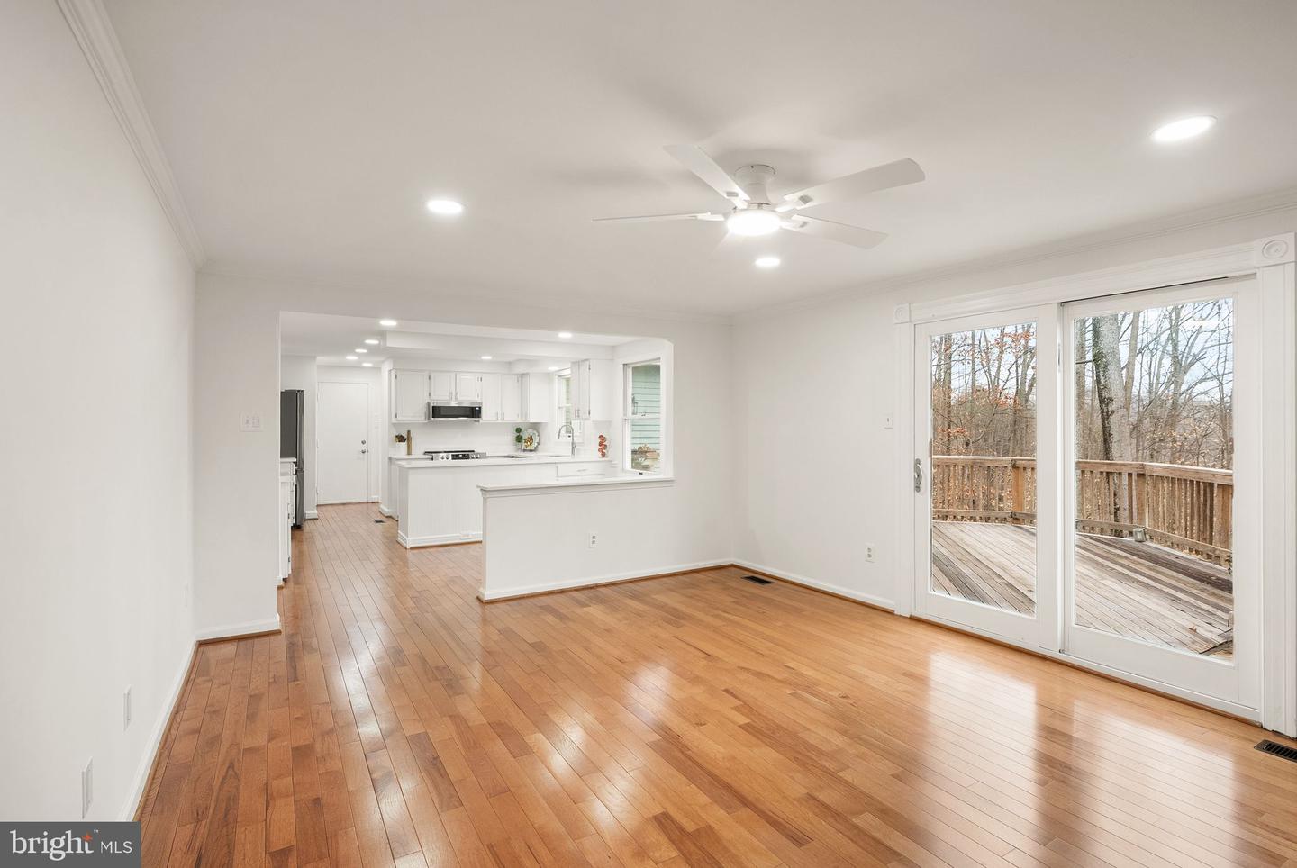 8461 RUSHING CREEK CT, SPRINGFIELD, Virginia 22153, 4 Bedrooms Bedrooms, ,2 BathroomsBathrooms,Residential,For sale,8461 RUSHING CREEK CT,VAFX2294316 MLS # VAFX2294316