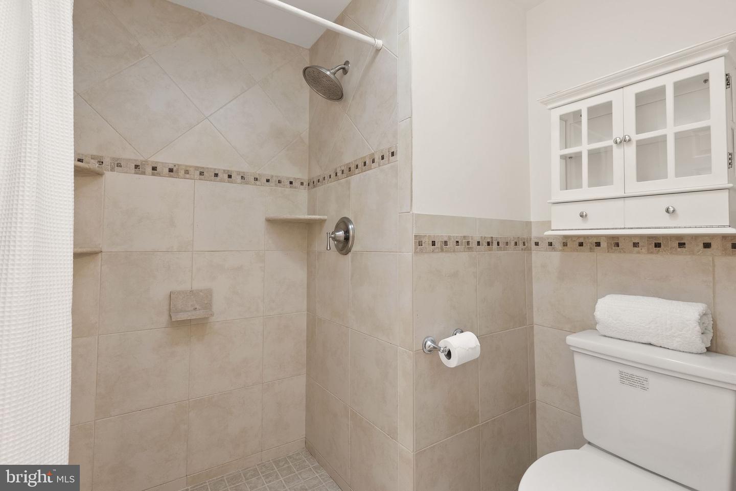 8461 RUSHING CREEK CT, SPRINGFIELD, Virginia 22153, 4 Bedrooms Bedrooms, ,2 BathroomsBathrooms,Residential,For sale,8461 RUSHING CREEK CT,VAFX2294316 MLS # VAFX2294316