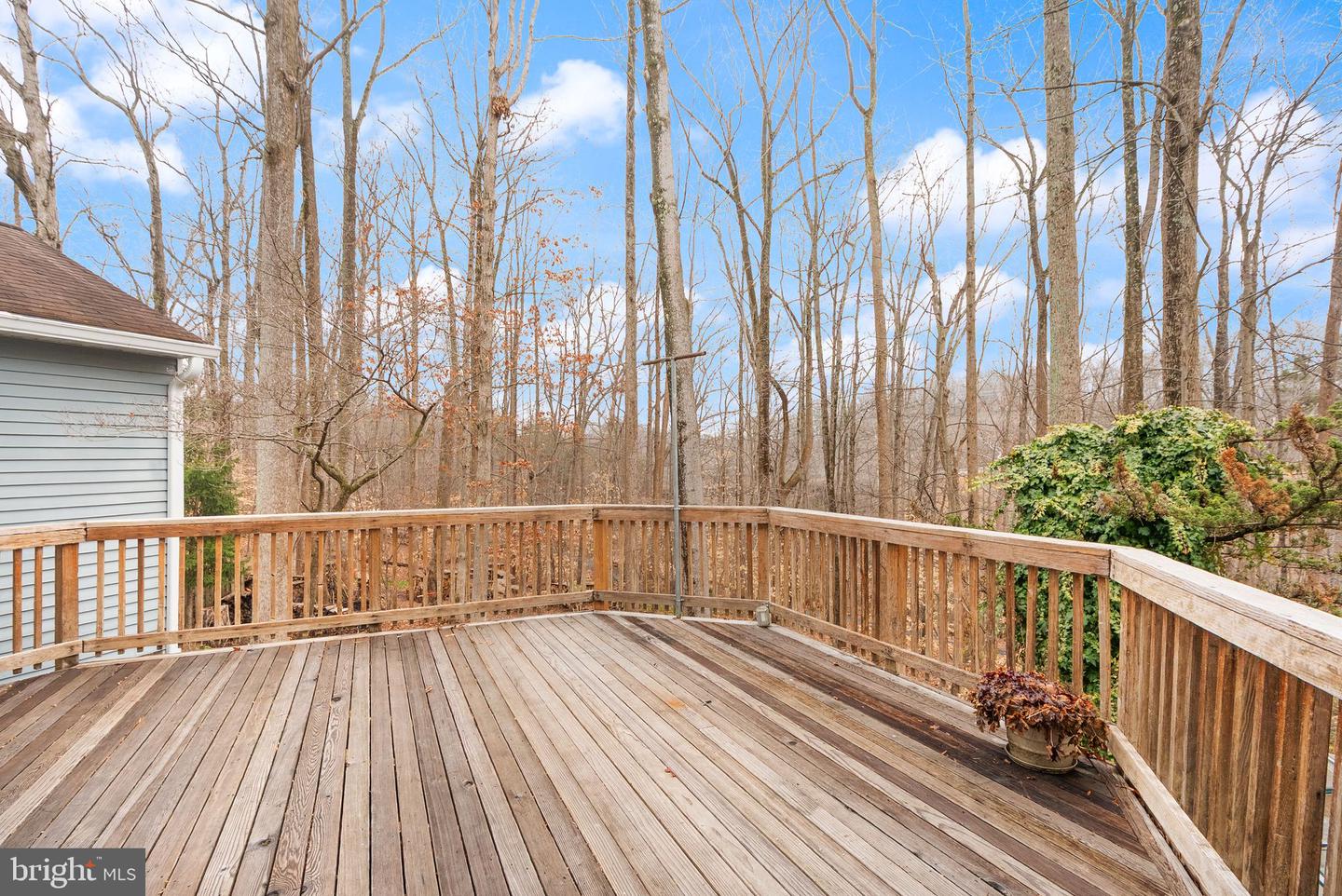 8461 RUSHING CREEK CT, SPRINGFIELD, Virginia 22153, 4 Bedrooms Bedrooms, ,2 BathroomsBathrooms,Residential,For sale,8461 RUSHING CREEK CT,VAFX2294316 MLS # VAFX2294316