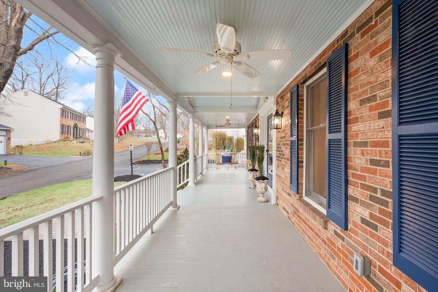 8461 RUSHING CREEK CT, SPRINGFIELD, Virginia 22153, 4 Bedrooms Bedrooms, ,2 BathroomsBathrooms,Residential,For sale,8461 RUSHING CREEK CT,VAFX2294316 MLS # VAFX2294316