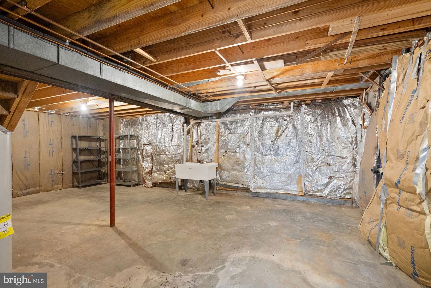 8461 RUSHING CREEK CT, SPRINGFIELD, Virginia 22153, 4 Bedrooms Bedrooms, ,2 BathroomsBathrooms,Residential,For sale,8461 RUSHING CREEK CT,VAFX2294316 MLS # VAFX2294316