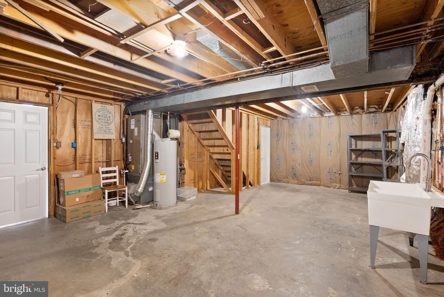 8461 RUSHING CREEK CT, SPRINGFIELD, Virginia 22153, 4 Bedrooms Bedrooms, ,2 BathroomsBathrooms,Residential,For sale,8461 RUSHING CREEK CT,VAFX2294316 MLS # VAFX2294316