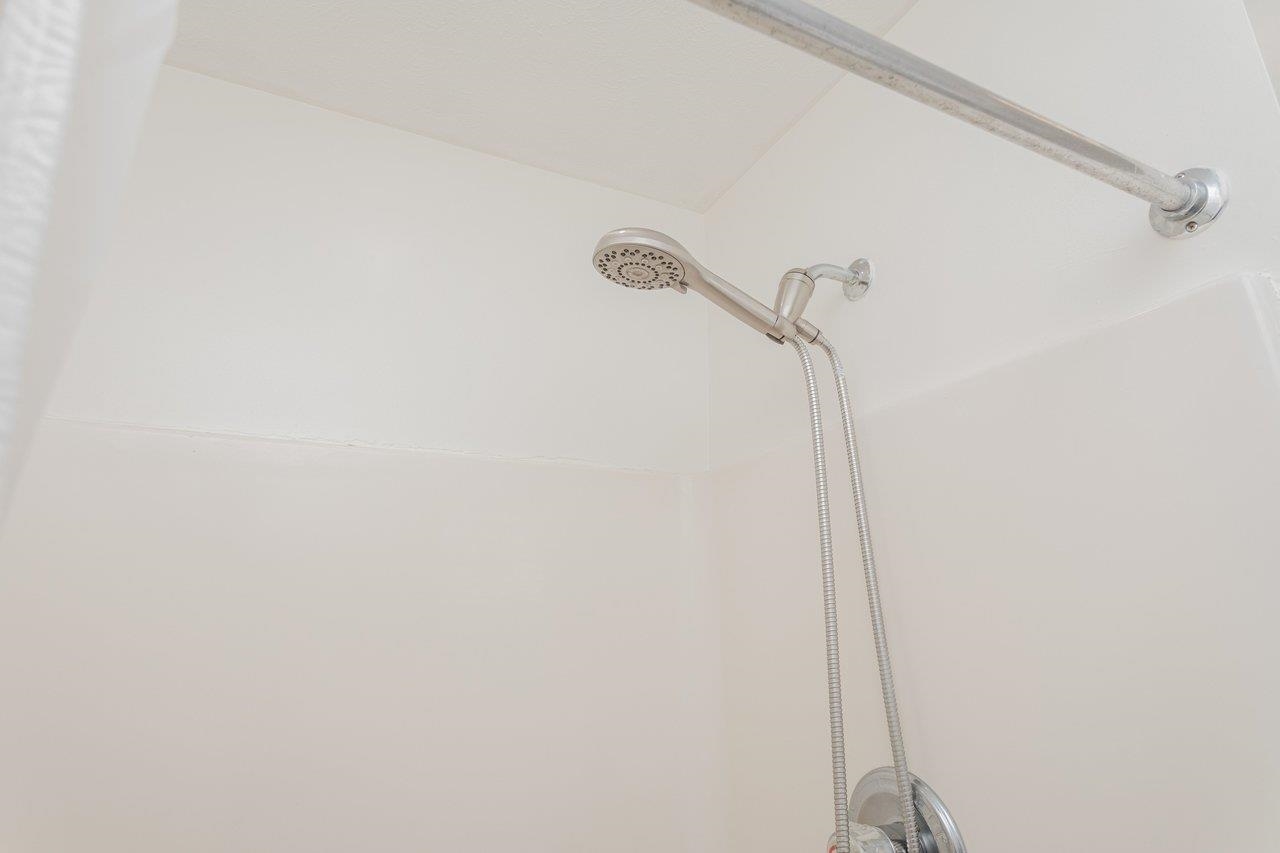 573 POINTE DR, HARRISONBURG, Virginia 22801, 3 Bedrooms Bedrooms, ,2 BathroomsBathrooms,Residential,573 POINTE DR,673953 MLS # 673953