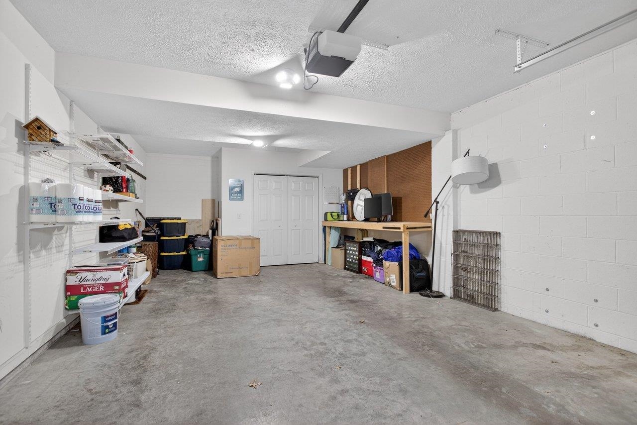 573 POINTE DR, HARRISONBURG, Virginia 22801, 3 Bedrooms Bedrooms, ,2 BathroomsBathrooms,Residential,573 POINTE DR,673953 MLS # 673953