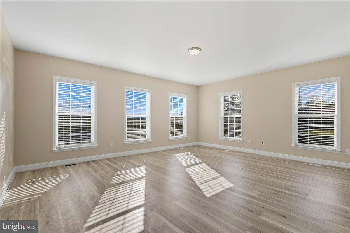 26 SENTINEL RIDGE LN, STAFFORD, Virginia 22554, 6 Bedrooms Bedrooms, ,5 BathroomsBathrooms,Residential,For sale,26 SENTINEL RIDGE LN,VAST2046652 MLS # VAST2046652