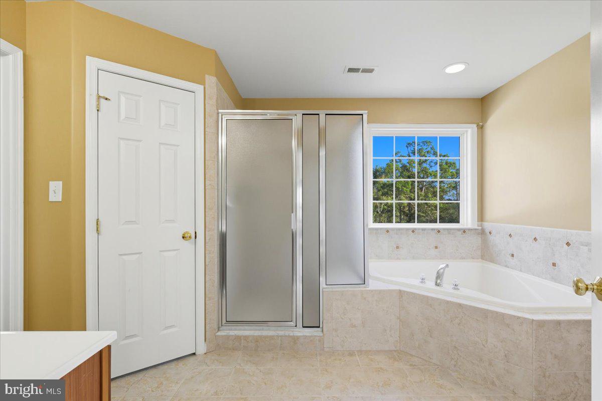 26 SENTINEL RIDGE LN, STAFFORD, Virginia 22554, 6 Bedrooms Bedrooms, ,5 BathroomsBathrooms,Residential,For sale,26 SENTINEL RIDGE LN,VAST2046652 MLS # VAST2046652