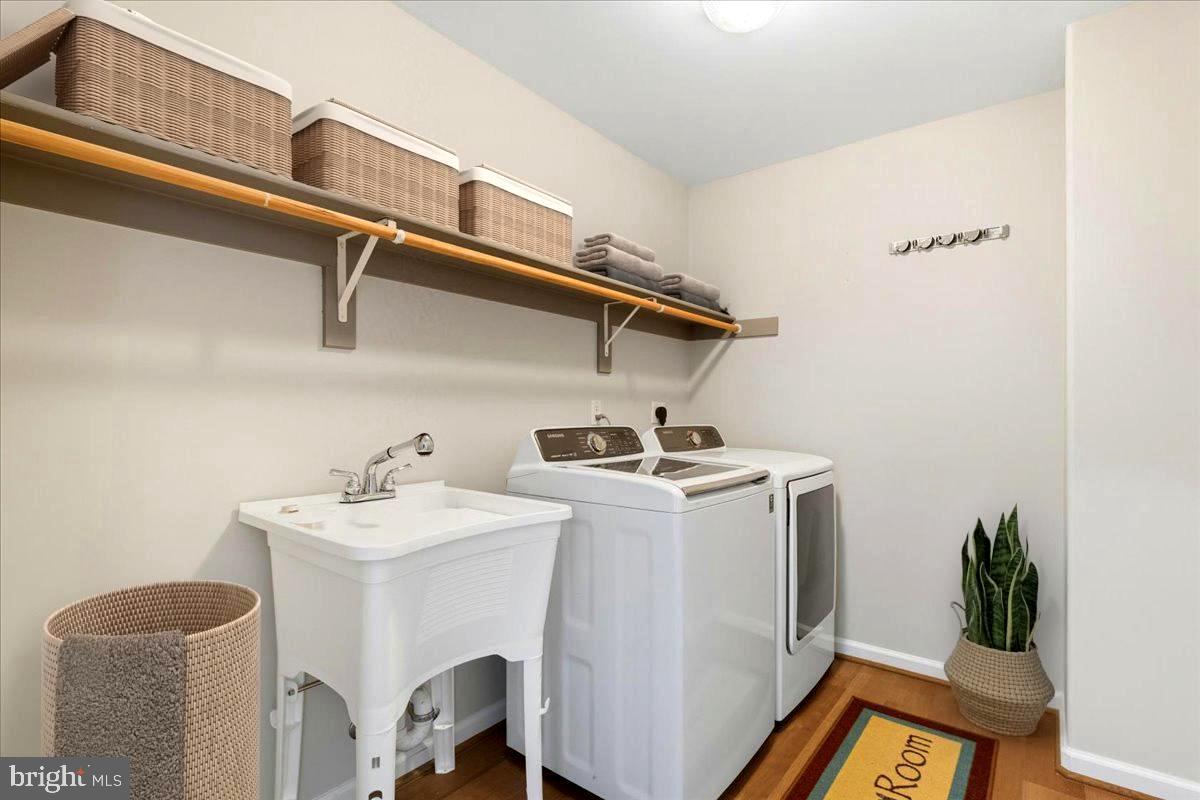 26 SENTINEL RIDGE LN, STAFFORD, Virginia 22554, 6 Bedrooms Bedrooms, ,5 BathroomsBathrooms,Residential,For sale,26 SENTINEL RIDGE LN,VAST2046652 MLS # VAST2046652