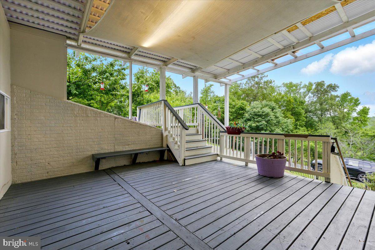 26 SENTINEL RIDGE LN, STAFFORD, Virginia 22554, 6 Bedrooms Bedrooms, ,5 BathroomsBathrooms,Residential,For sale,26 SENTINEL RIDGE LN,VAST2046652 MLS # VAST2046652