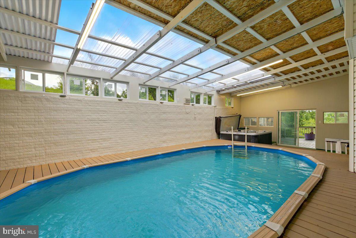 26 SENTINEL RIDGE LN, STAFFORD, Virginia 22554, 6 Bedrooms Bedrooms, ,5 BathroomsBathrooms,Residential,For sale,26 SENTINEL RIDGE LN,VAST2046652 MLS # VAST2046652