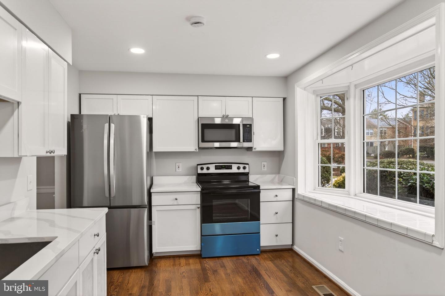 8219 DOCTOR CRAIK CT, ALEXANDRIA, Virginia 22306, 3 Bedrooms Bedrooms, ,3 BathroomsBathrooms,Residential,For sale,8219 DOCTOR CRAIK CT,VAFX2294322 MLS # VAFX2294322