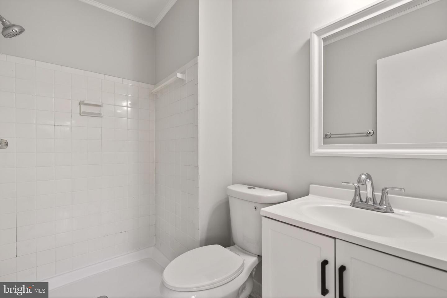 8219 DOCTOR CRAIK CT, ALEXANDRIA, Virginia 22306, 3 Bedrooms Bedrooms, ,3 BathroomsBathrooms,Residential,For sale,8219 DOCTOR CRAIK CT,VAFX2294322 MLS # VAFX2294322