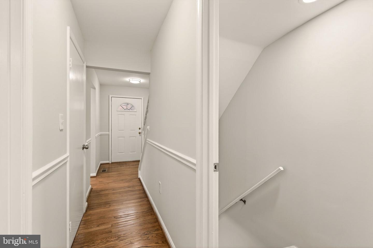 8219 DOCTOR CRAIK CT, ALEXANDRIA, Virginia 22306, 3 Bedrooms Bedrooms, ,3 BathroomsBathrooms,Residential,For sale,8219 DOCTOR CRAIK CT,VAFX2294322 MLS # VAFX2294322