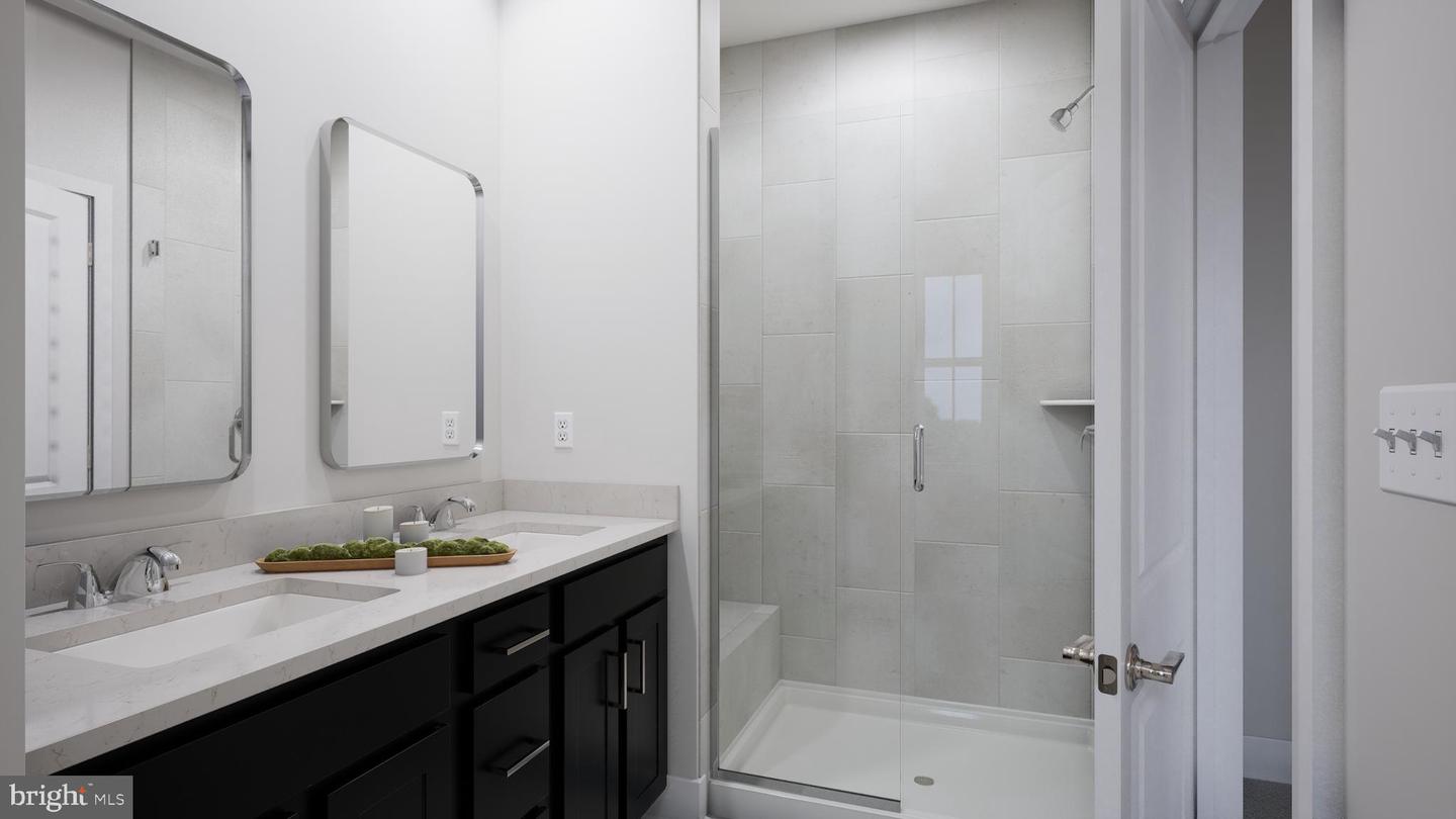 SHINING STAR SQ #TURNER 22-F2-RT, ASHBURN, Virginia 20148, 3 Bedrooms Bedrooms, ,2 BathroomsBathrooms,Residential,For sale,SHINING STAR SQ #TURNER 22-F2-RT,VALO2117448 MLS # VALO2117448