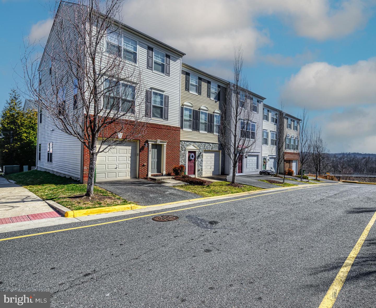 105 LANTANA LN #2443, STAFFORD, Virginia 22556, 3 Bedrooms Bedrooms, ,2 BathroomsBathrooms,Residential,For sale,105 LANTANA LN #2443,VAST2046654 MLS # VAST2046654