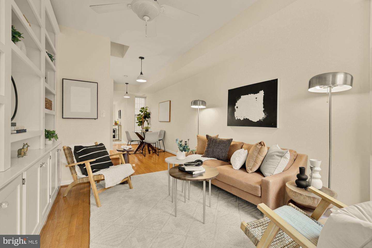 909 8TH ST NE, WASHINGTON, District Of Columbia 20002, 2 Bedrooms Bedrooms, ,1 BathroomBathrooms,Residential,For sale,909 8TH ST NE,DCDC2249194 MLS # DCDC2249194