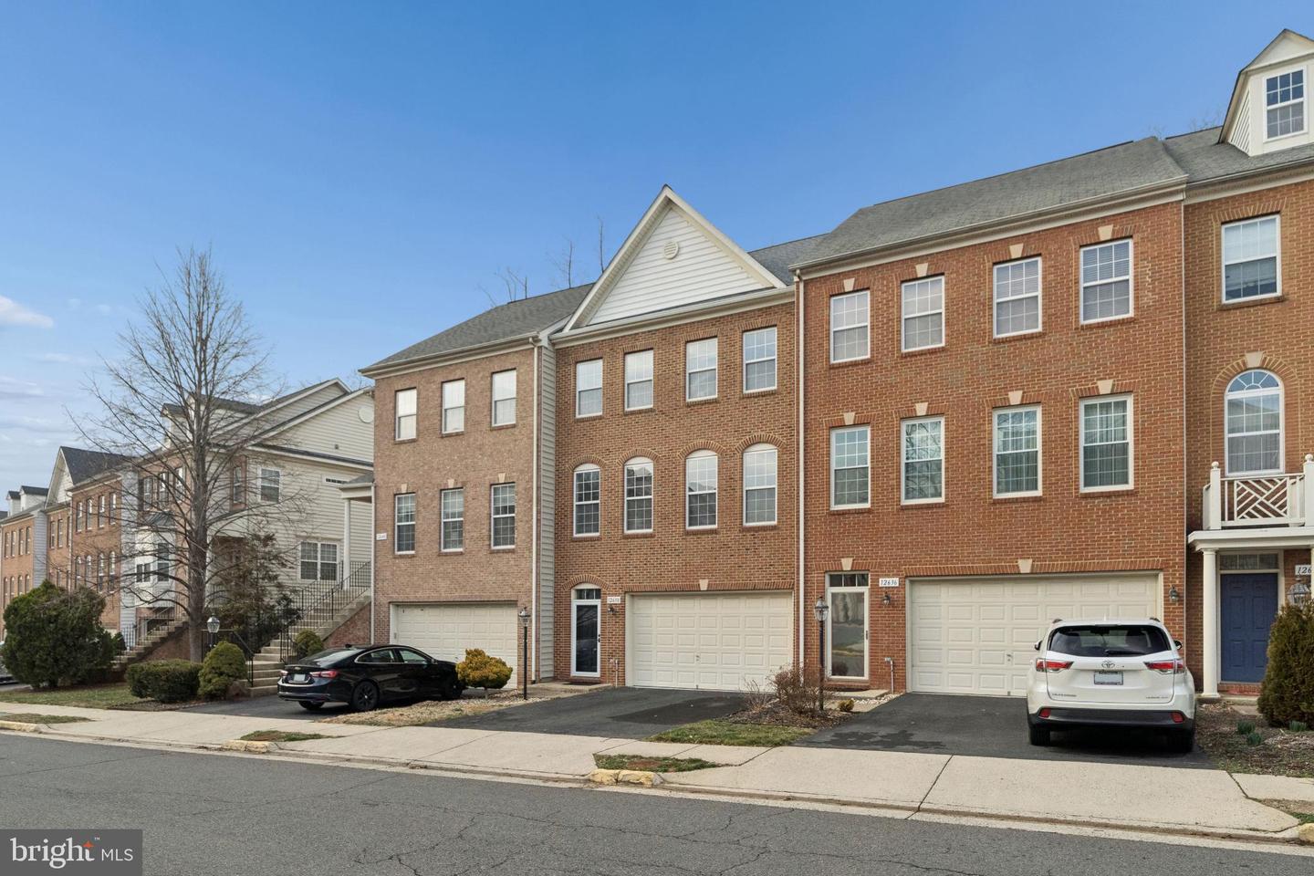 12638 HERON RIDGE DR, FAIRFAX, Virginia 22030, 3 Bedrooms Bedrooms, ,3 BathroomsBathrooms,Residential,For sale,12638 HERON RIDGE DR,VAFX2294392 MLS # VAFX2294392