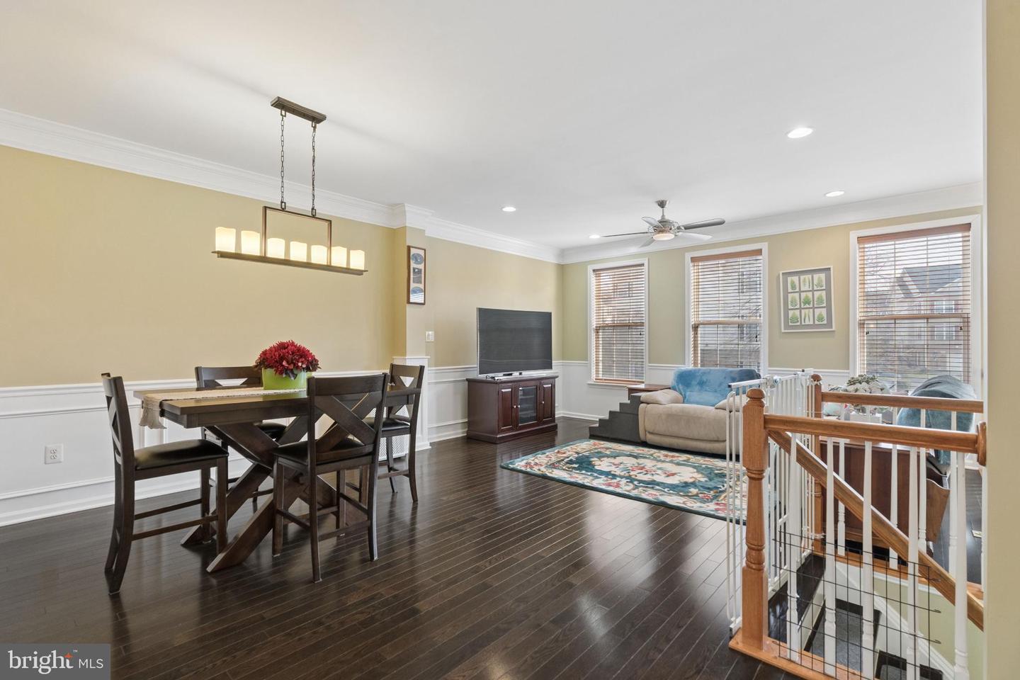 12638 HERON RIDGE DR, FAIRFAX, Virginia 22030, 3 Bedrooms Bedrooms, ,3 BathroomsBathrooms,Residential,For sale,12638 HERON RIDGE DR,VAFX2294392 MLS # VAFX2294392