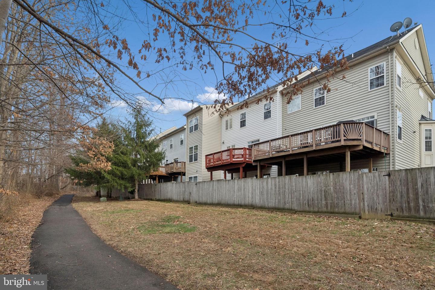 12638 HERON RIDGE DR, FAIRFAX, Virginia 22030, 3 Bedrooms Bedrooms, ,3 BathroomsBathrooms,Residential,For sale,12638 HERON RIDGE DR,VAFX2294392 MLS # VAFX2294392