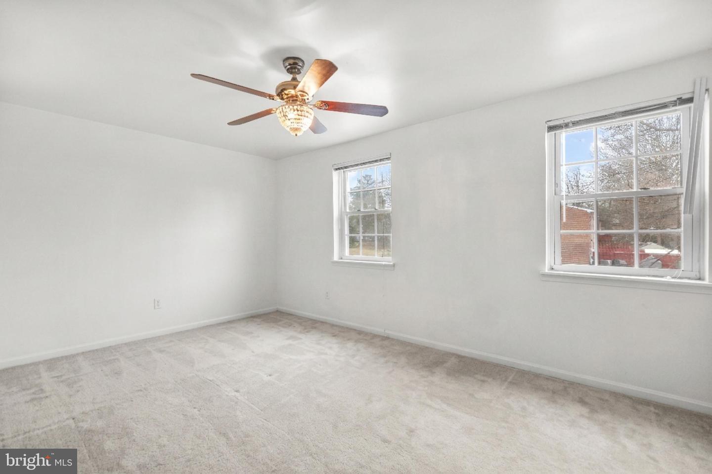 7858 SNEAD LN, FALLS CHURCH, Virginia 22043, 3 Bedrooms Bedrooms, ,2 BathroomsBathrooms,Residential,For sale,7858 SNEAD LN,VAFX2294412 MLS # VAFX2294412 7858 SNEAD LN, FALLS CHURCH, Virginia 22043, 3 Bedrooms Bedrooms, ,2 BathroomsBathrooms,Residential,For sale,7858 SNEAD LN,VAFX2294412 MLS # VAFX2294412