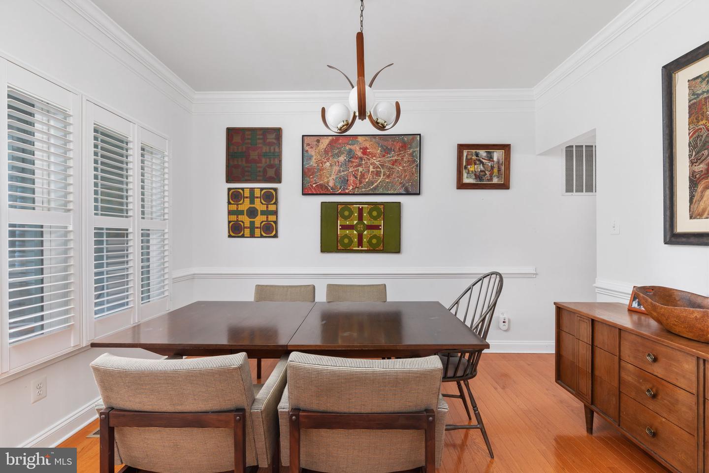 514 SLEIGH DR, CROSS JUNCTION, Virginia 22625, 4 Bedrooms Bedrooms, 10 Rooms Rooms,2 BathroomsBathrooms,Residential,For sale,514 SLEIGH DR,VAFV2039980 MLS # VAFV2039980