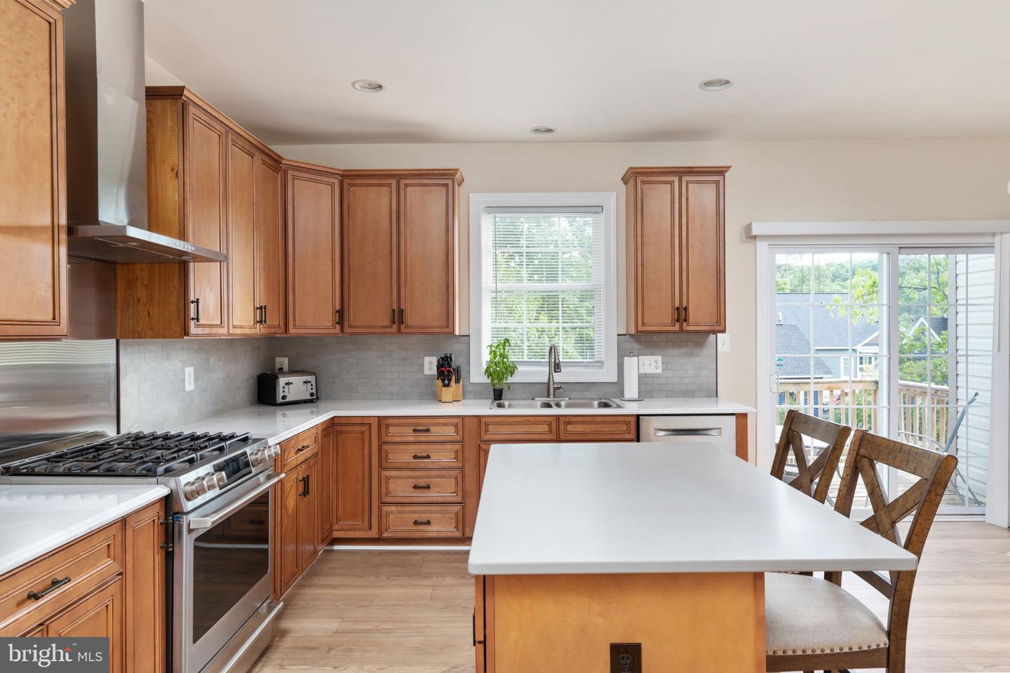 514 SLEIGH DR, CROSS JUNCTION, Virginia 22625, 4 Bedrooms Bedrooms, 10 Rooms Rooms,2 BathroomsBathrooms,Residential,For sale,514 SLEIGH DR,VAFV2039980 MLS # VAFV2039980