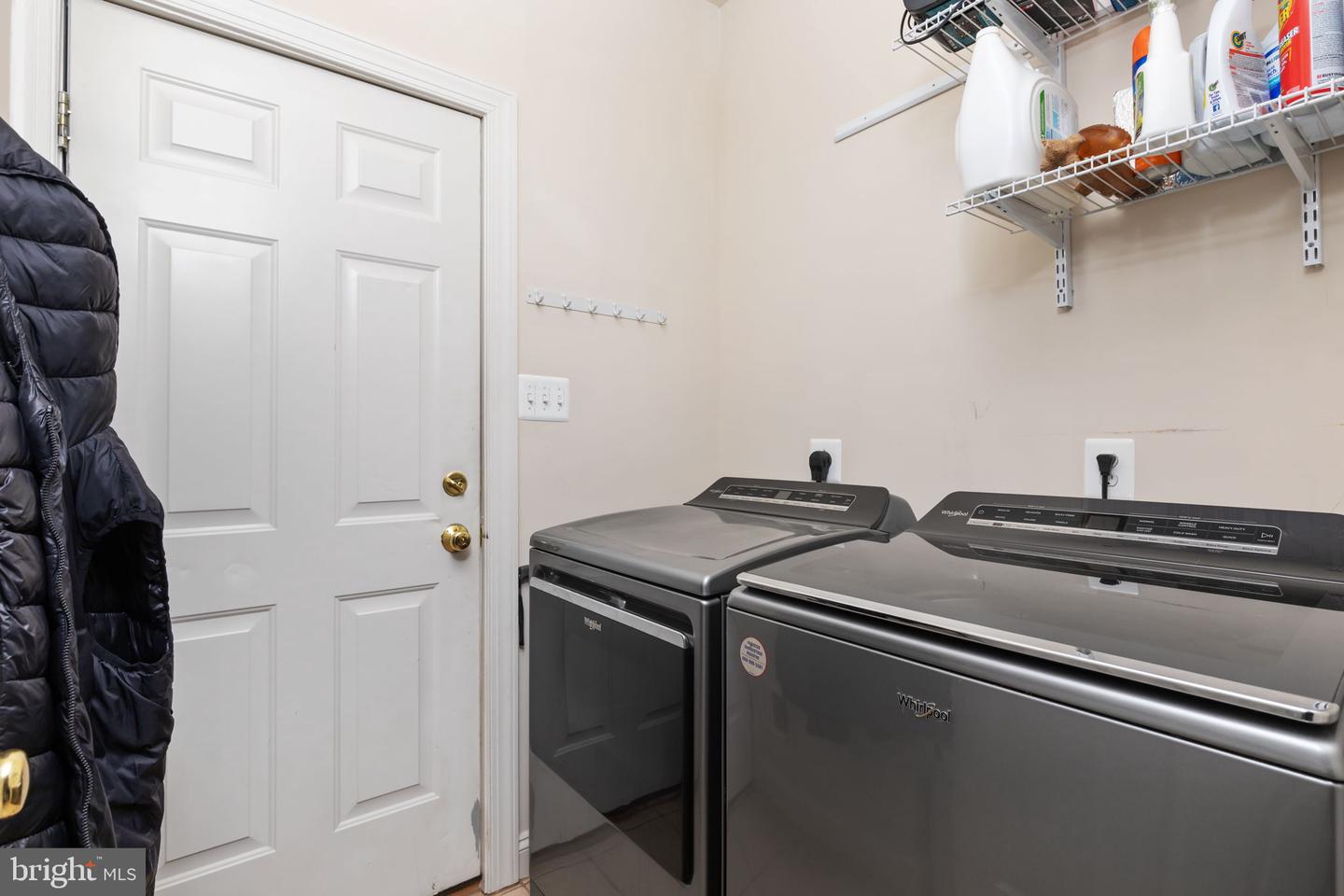 514 SLEIGH DR, CROSS JUNCTION, Virginia 22625, 4 Bedrooms Bedrooms, 10 Rooms Rooms,2 BathroomsBathrooms,Residential,For sale,514 SLEIGH DR,VAFV2039980 MLS # VAFV2039980