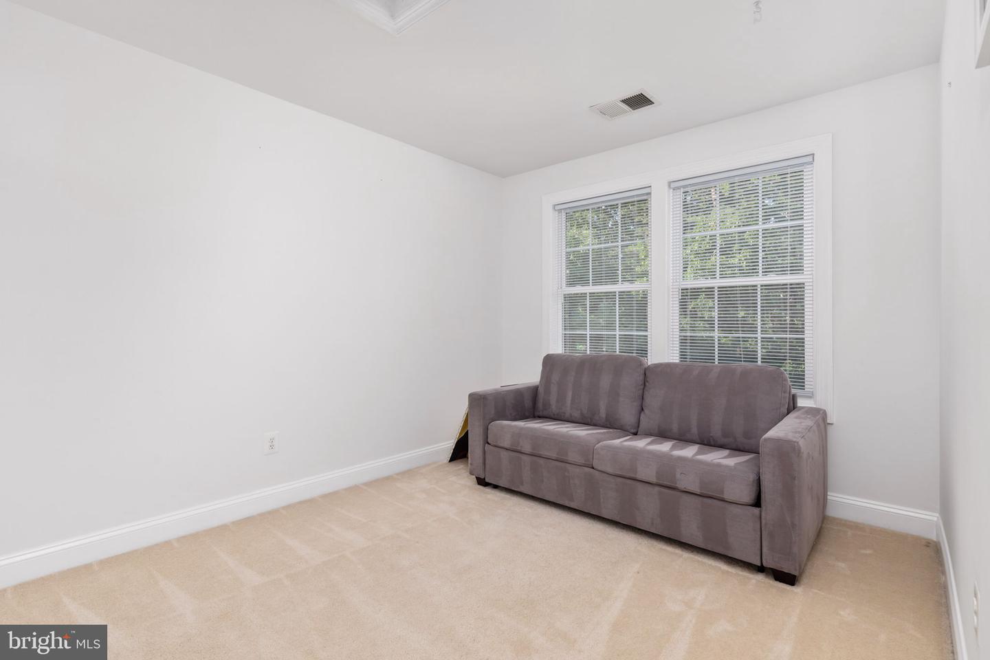 514 SLEIGH DR, CROSS JUNCTION, Virginia 22625, 4 Bedrooms Bedrooms, 10 Rooms Rooms,2 BathroomsBathrooms,Residential,For sale,514 SLEIGH DR,VAFV2039980 MLS # VAFV2039980