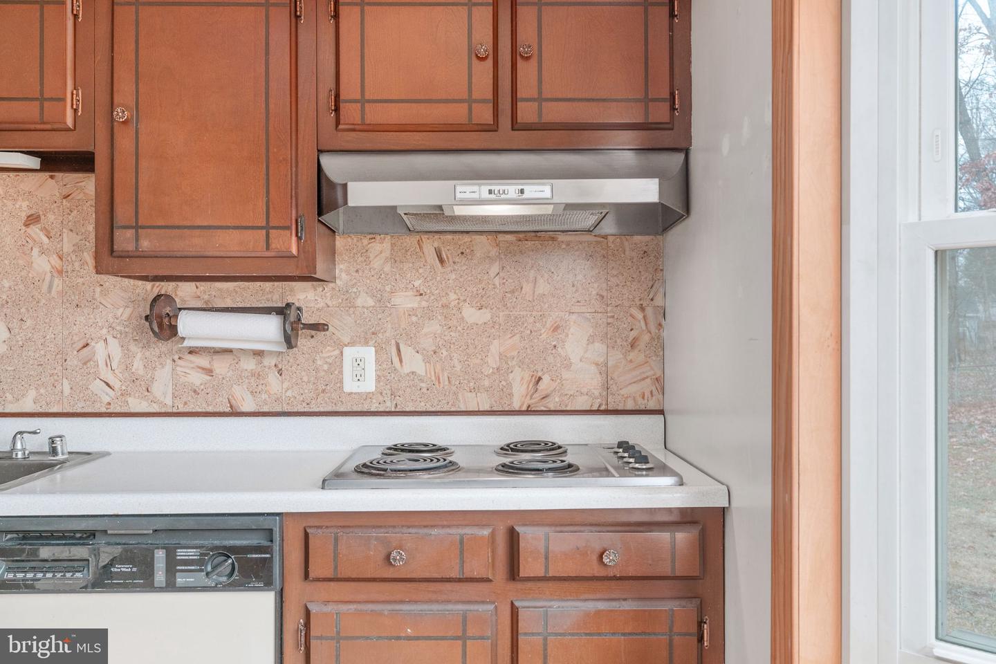 7512 FORRESTER LN, MANASSAS, Virginia 20109, 4 Bedrooms Bedrooms, ,2 BathroomsBathrooms,Residential,For sale,7512 FORRESTER LN,VAPW2113918 MLS # VAPW2113918